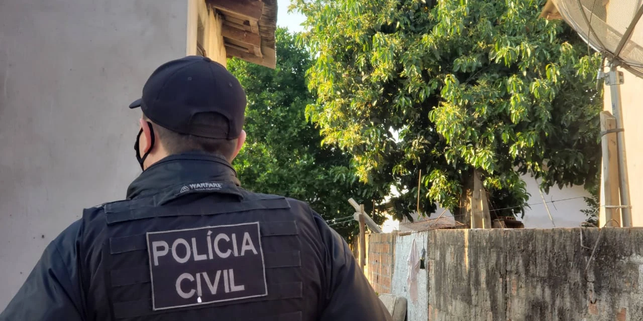 Jovem furta carro do patrão no primeiro dia de trabalho em Curitiba