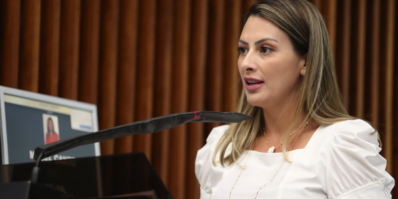 Mabel cobra posicionamento do Governo do Paraná sobre novas concessões do pedágio