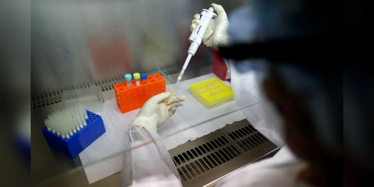 Saúde divulga mais 3.283 casos e 232 mortes por COVID-19 no Paraná nesta terça (30)