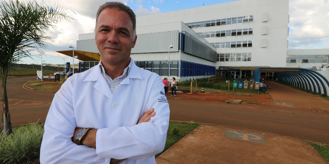 Everson Krum comemora os 11 anos de história do Hospital Universitário