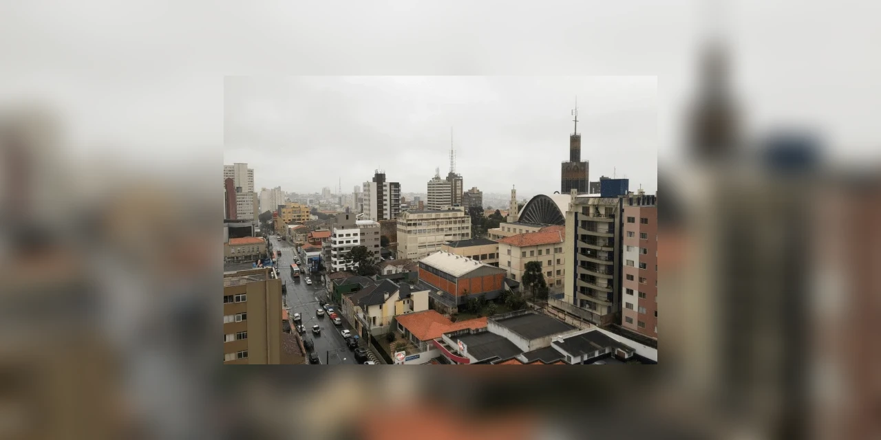 PG está entre os três municípios paranaenses que registraram chuva superior à média histórica em março