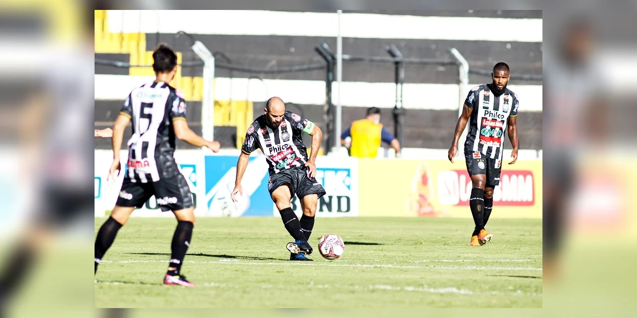 Paranaense: Operário enfrenta o Coritiba no Germano Krüger neste sábado (3)
