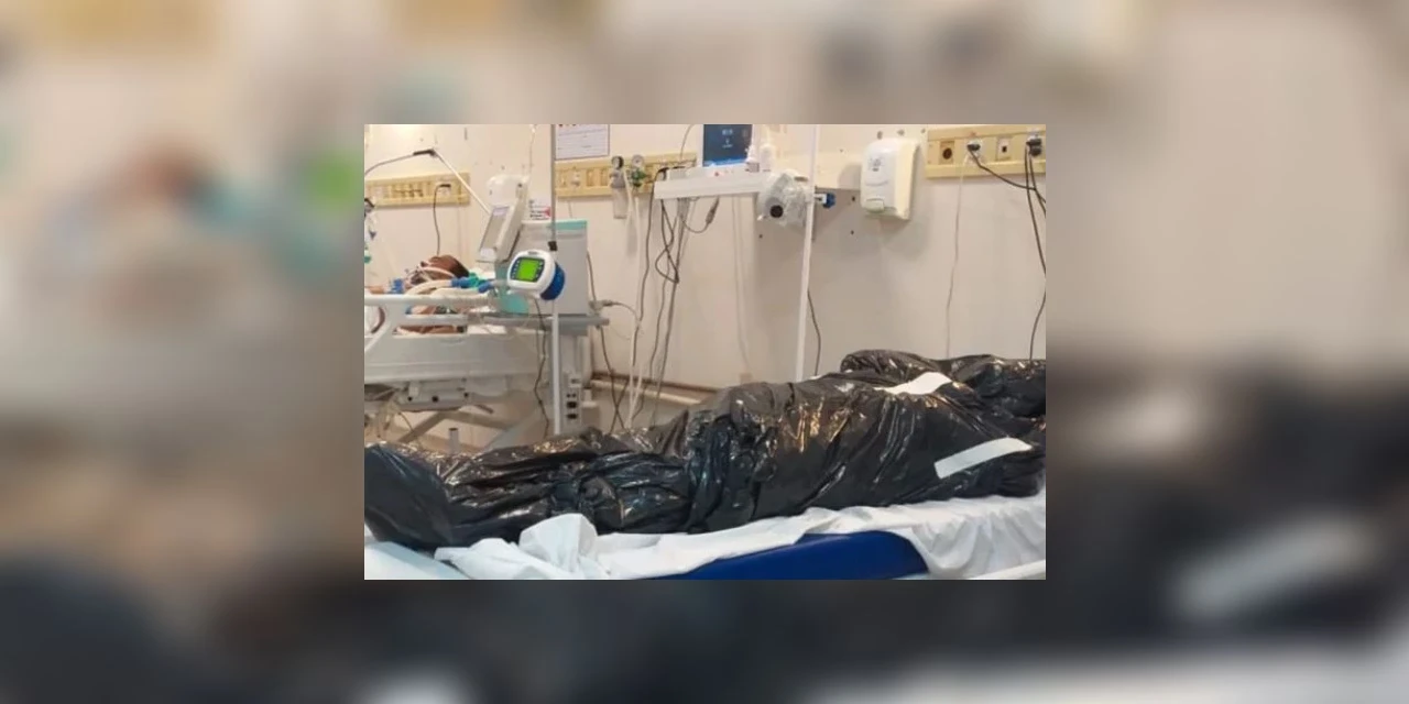 Caos na Saúde: Corpo é embalado em saco ao lado de pacientes em UTI