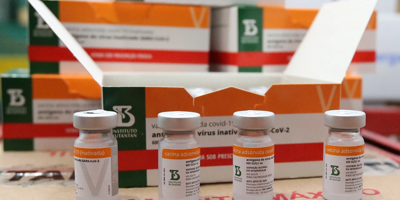 Votação de projeto que permite compra de vacinas contra COVID-19 por empresas prosseguirá nesta quarta (7)