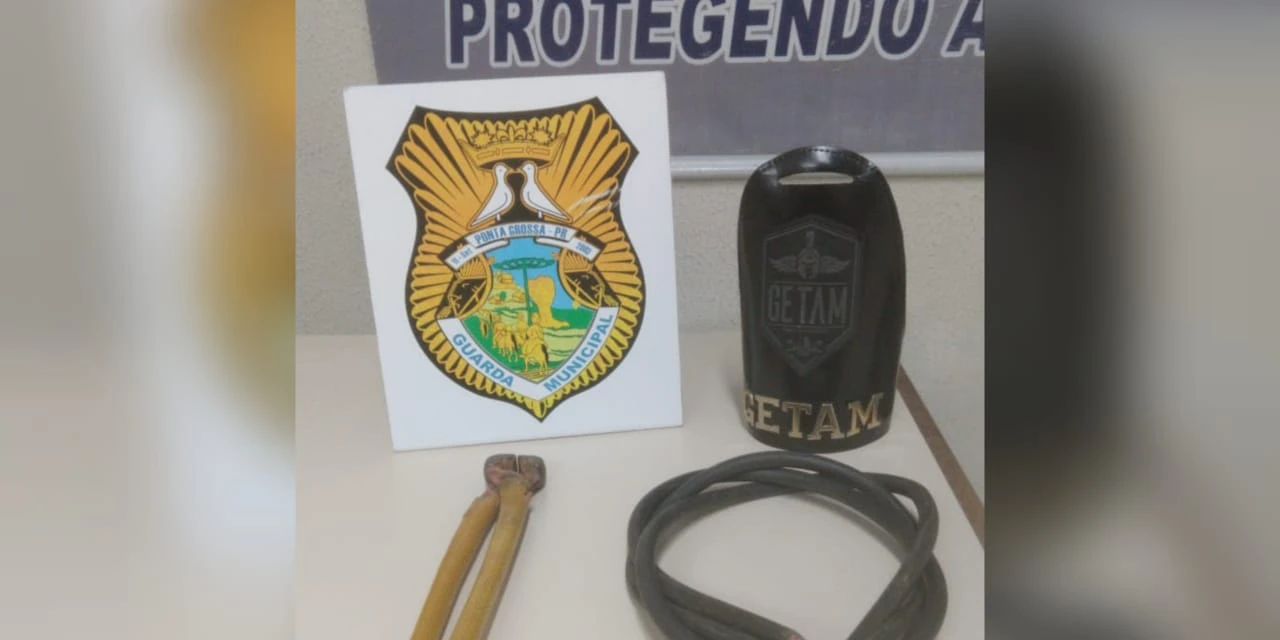 Antes de tomar um choque: Homem é pego pela terceira vez furtando fios elétricos em PG