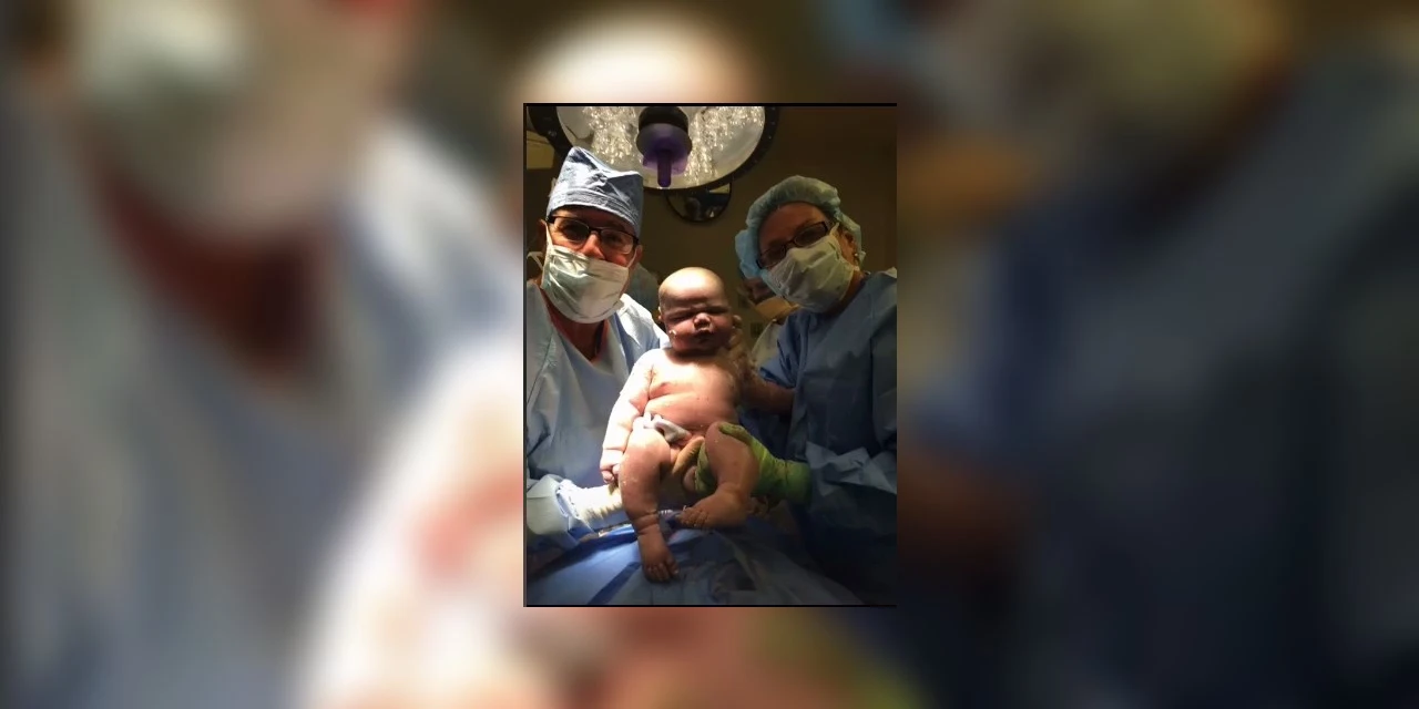 Vídeo: Mãe relembra parto de bebê de quase 7 kg e post faz sucesso nas redes sociais