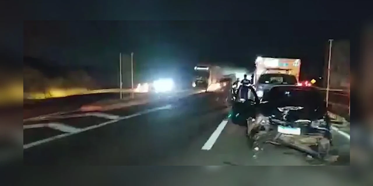 Repórter flagra acidente ao vivo enquanto socorristas atendiam vítimas de outra colisão na BR-369 no Paraná