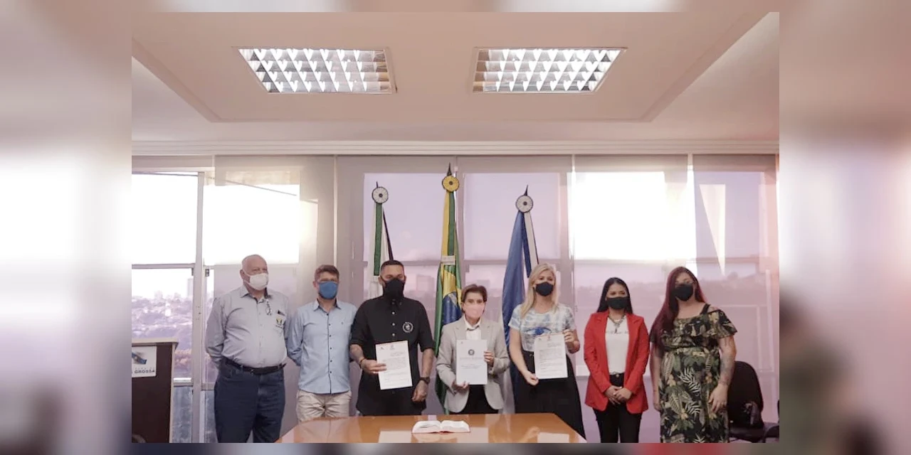 Prefeitura e Jhonn Barber Academy firmam parceria para oferecer cursos profissionalizantes para alunos com necessidades especiais