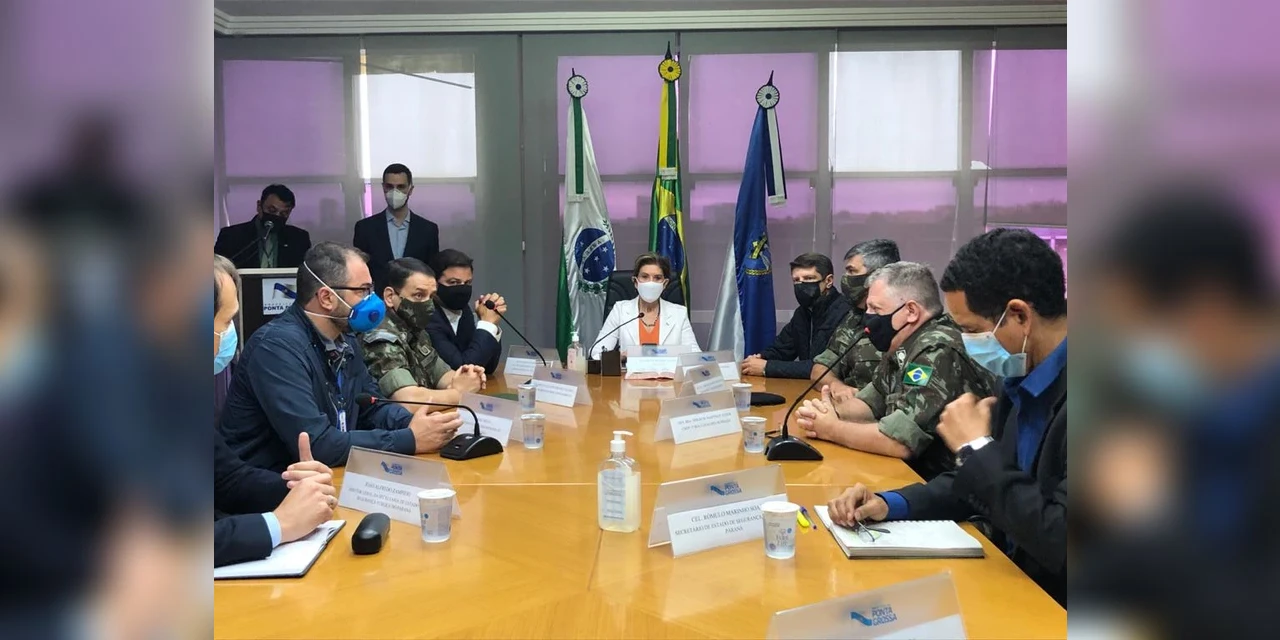 Área da futura Escola de Sargentos das Armas é vistoriada pelo Exército em PG