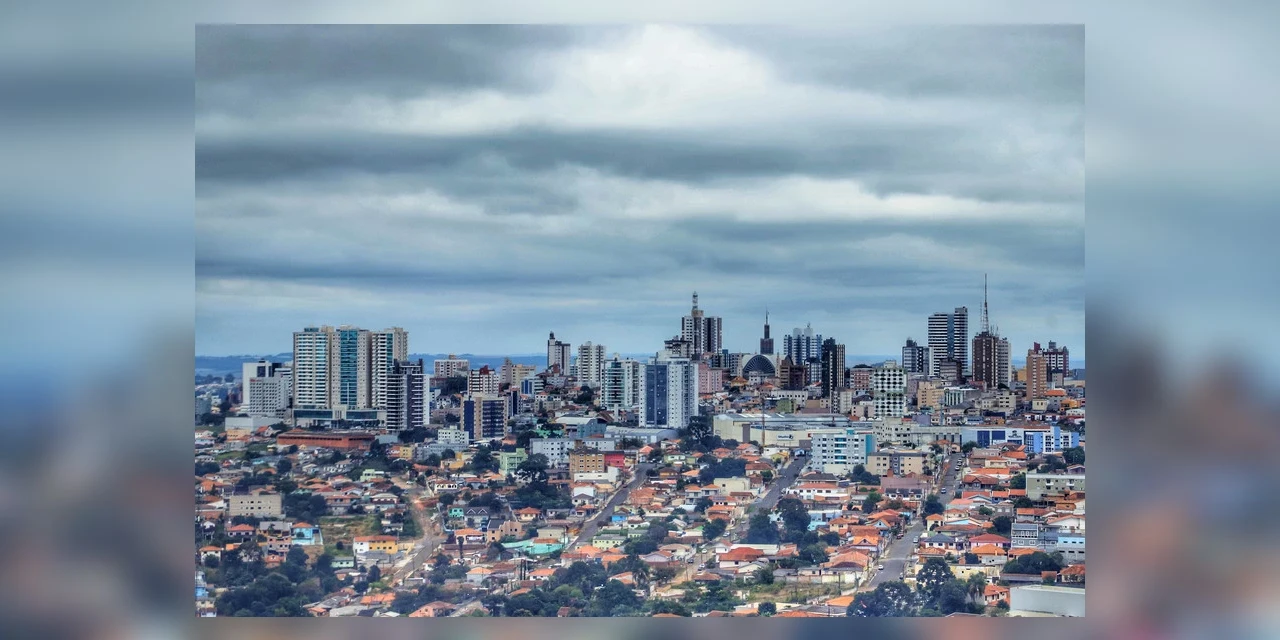 Novo decreto altera horário do toque de recolher e permite eventos com ocupação máxima de 30% em PG; confira