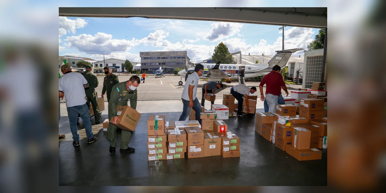 Paraná envia maior quantitativo de insumos em 24h desde o início da pandemia