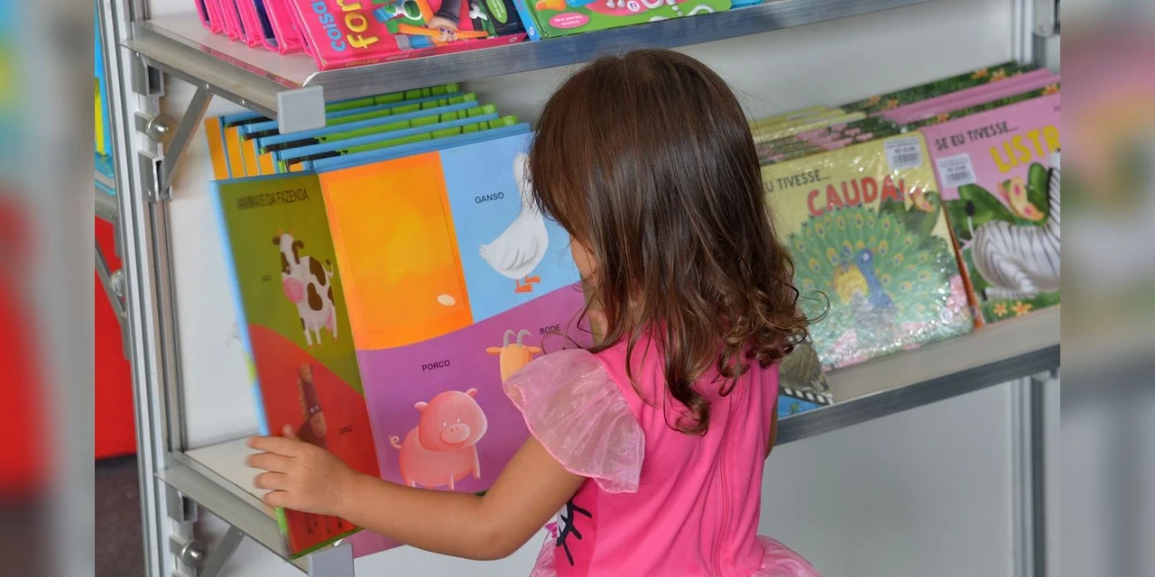 Dia Nacional do Livro Infantil: leitura deve ser estimulada desde cedo; confira reportagem especial