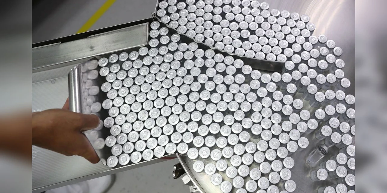 Butantan recebe insumo e fabricará mais cinco milhões de vacinas CoronaVac