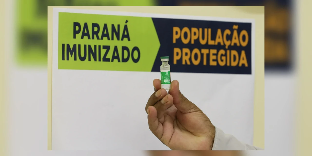 Paraná deve receber nos próximos dias mais de 200 mil doses de vacinas contra a COVID-19