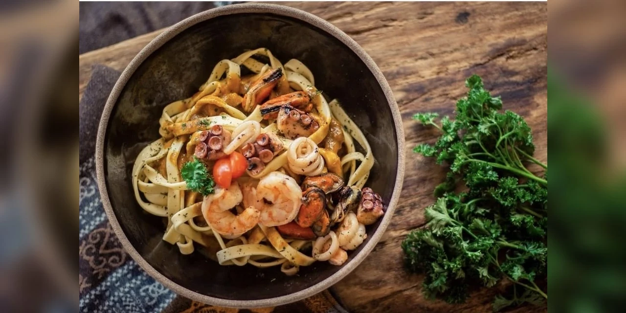 Vinhos & Viagens: Conhecendo e harmonizando a Cozinha de Fusão do Curry Pasta com o especialista André Porto