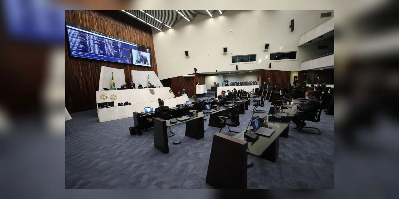 Deputados aprovam auxílio emergencial para microempresas e microempreendedores individuais