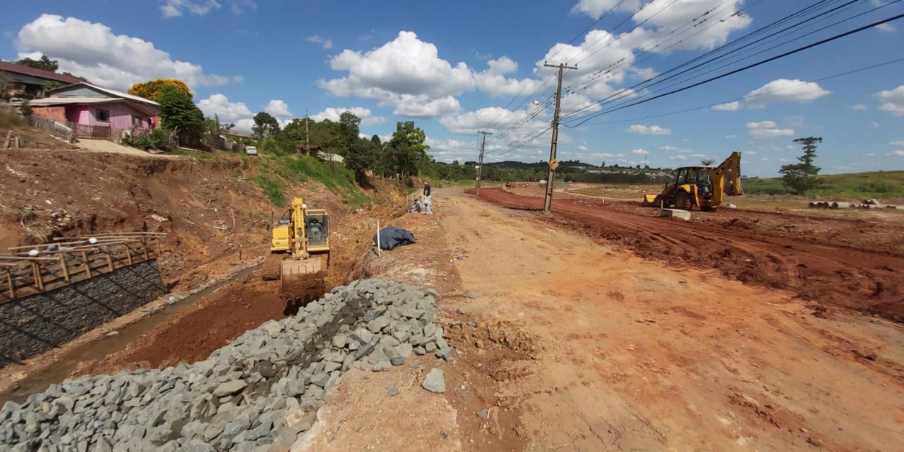 PG firma crédito de R$ 30 milhões para retomada de obras do Corredor Santana entre outras