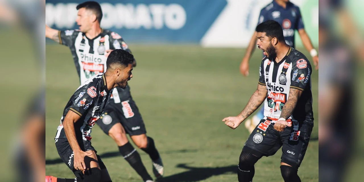 Nos pênaltis, Operário vence o Azuriz e encara o Londrina na semifinal do Paranaense