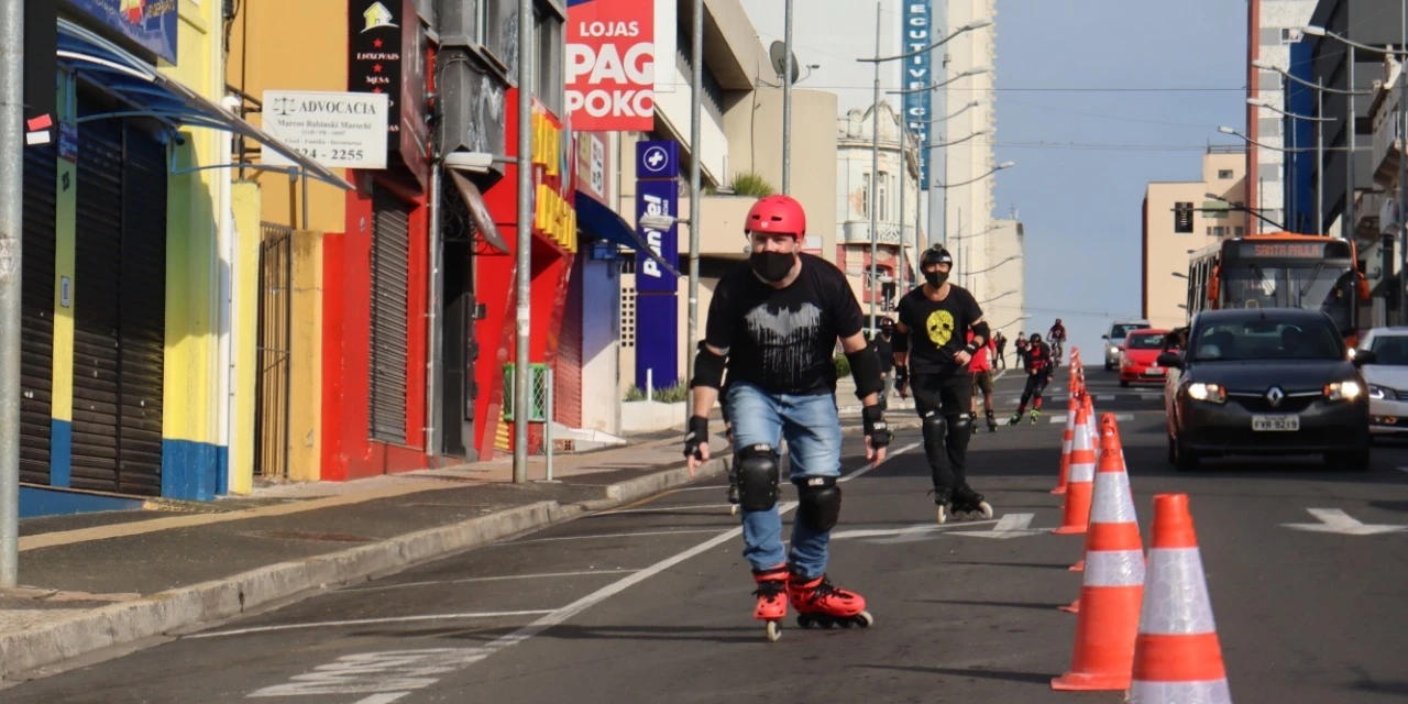 Fotos mostram como foi a primeira edição do projeto 'Avenida Central' neste domingo em PG