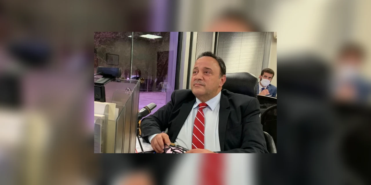 Bakri anuncia compra de equipamento para impulsionar pesquisas da UEPG