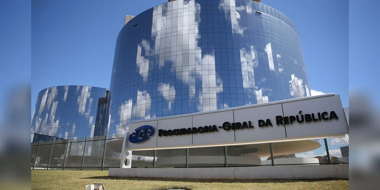 PGR pede abertura de inquérito sobre o presidente Bolsonaro no caso Covaxin