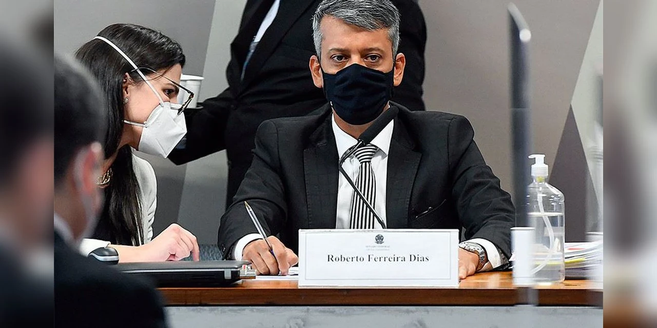CPI: após pagamento de fiança, Roberto Dias vai responder em liberdade