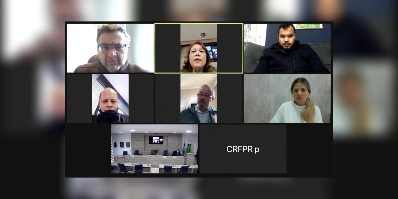 Projeto na Assembleia quer garantir a presença física do farmacêutico na farmácia