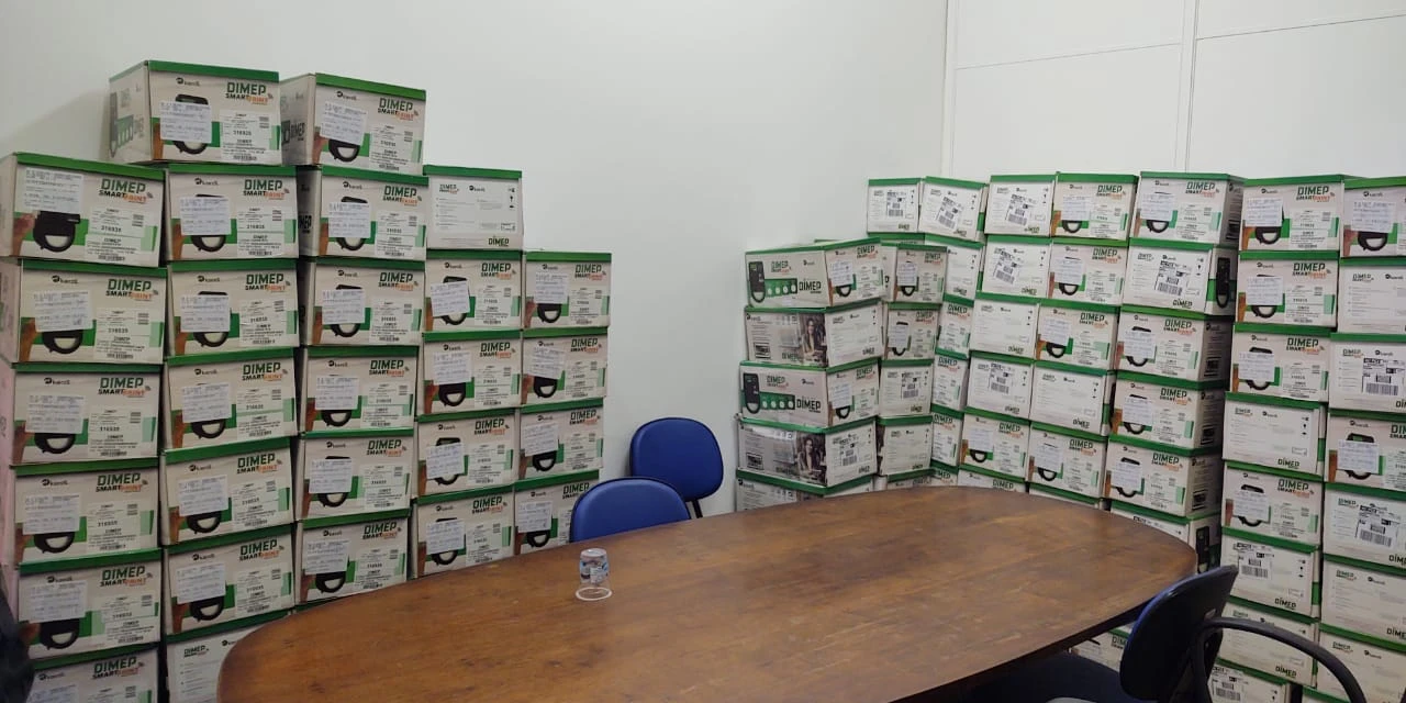 Aquisição de relógios de ponto biométrico é alvo de denúncias em PG