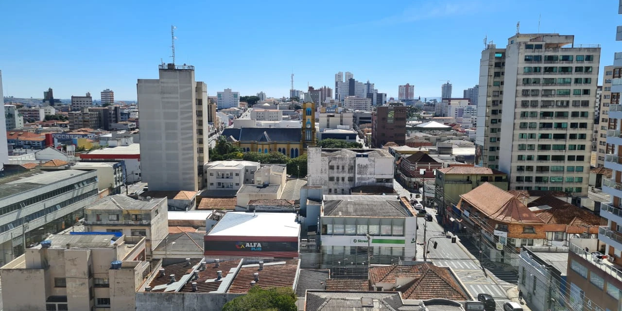 Semana começa com frio no Paraná e termômetros marcam -3,6º em PG; veja a previsão para os próximos dias