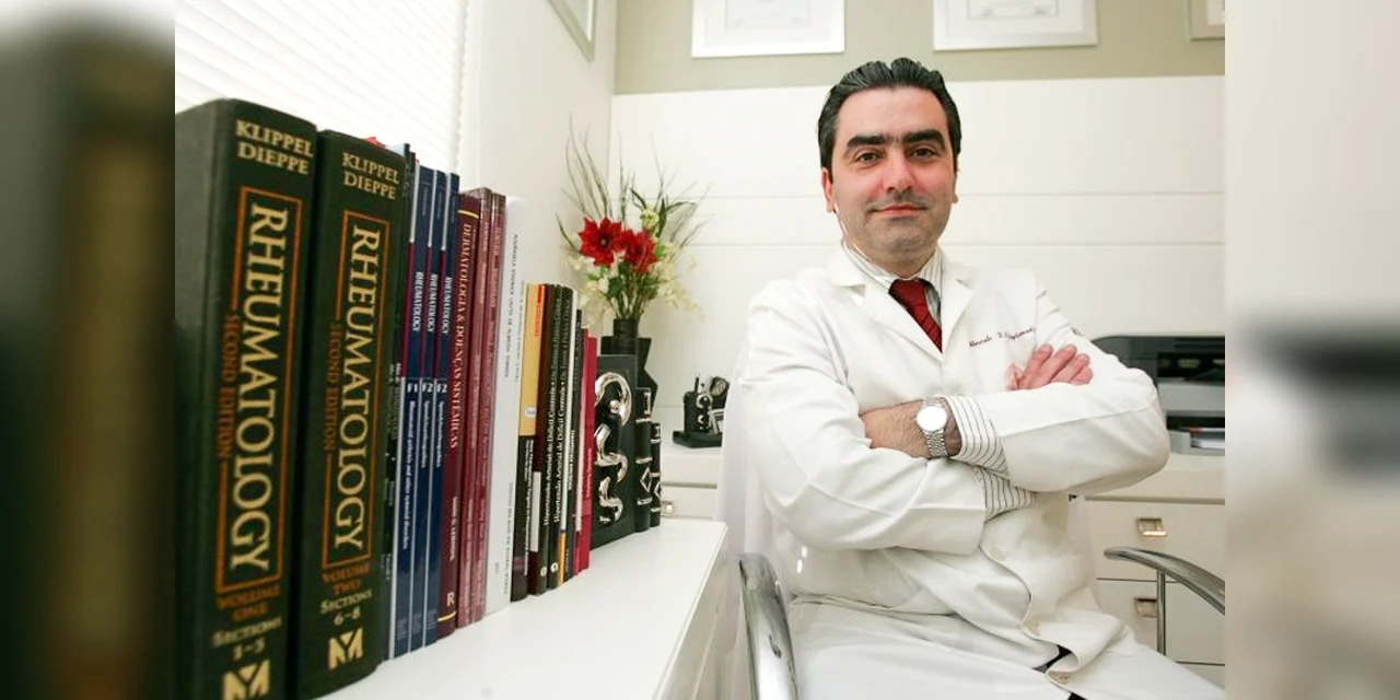Médico de PG lança livro sobre a relação com o paciente