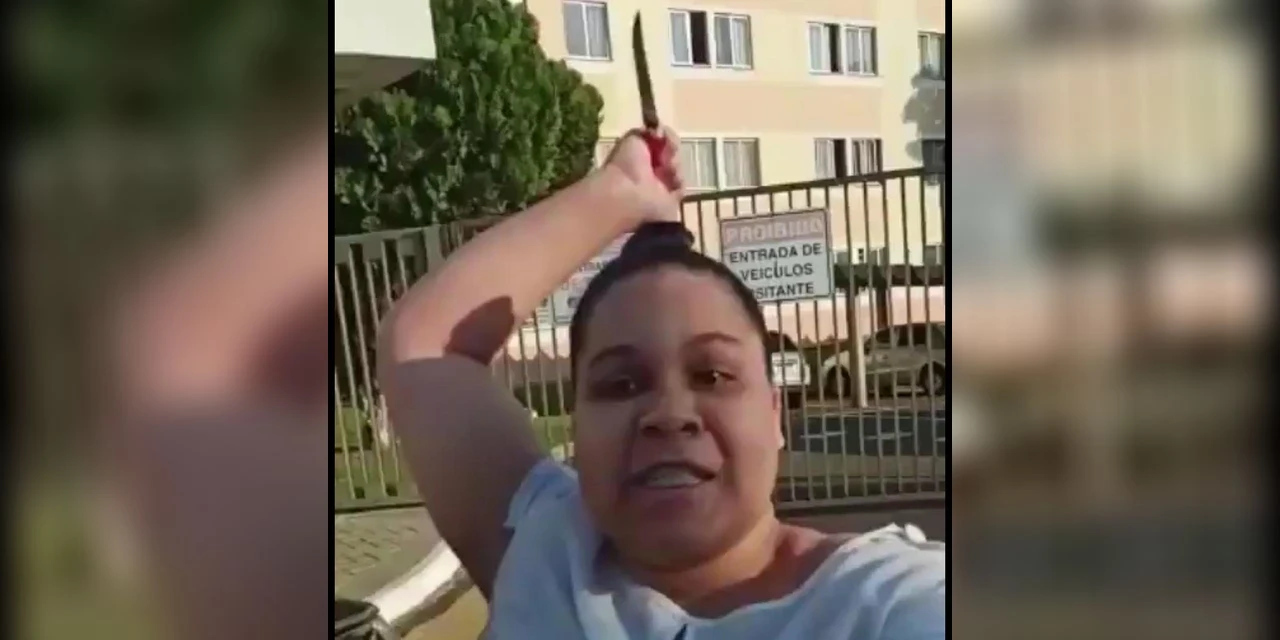 Vídeo insano: Mulher ataca motorista de aplicativo com uma faca no Paraná após ele cancelar a corrida