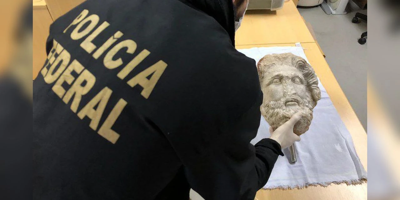 Polícia Federal apreende obra de arte que pode ter sido roubada na Líbia