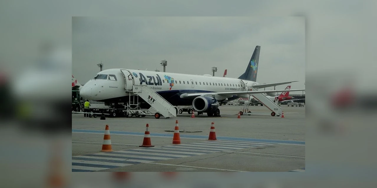 Frio paranaense faz asas de avião congelarem e voo acaba cancelado em Curitiba