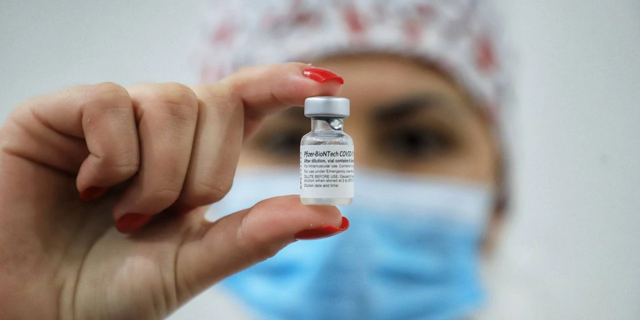 9 em cada 10 brasileiros tomariam qualquer marca de vacina contra COVID-19