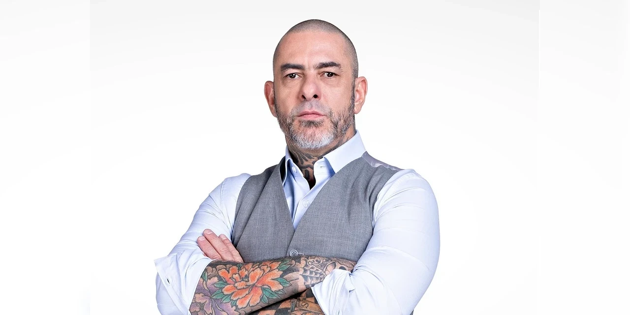 Henrique Fogaça é internado às pressas após desmaiar durante gravação do MasterChef