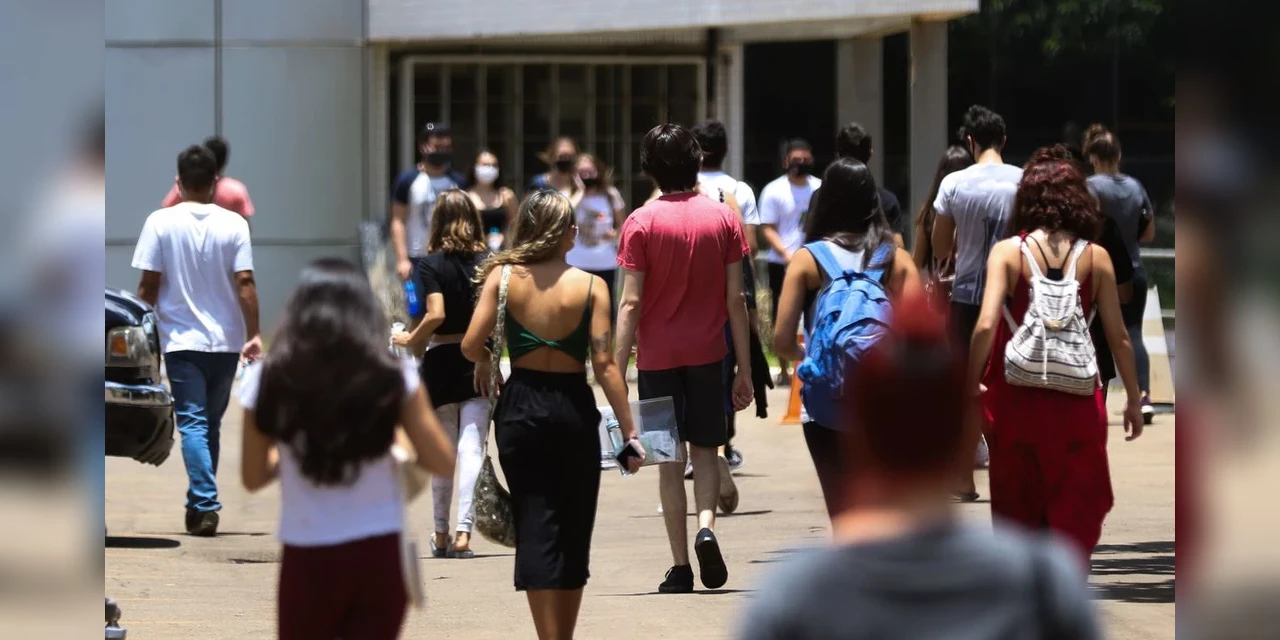 'Nota Paraná' completa 6 anos com mais de R$ 2,1 bi distribuídos para os consumidores