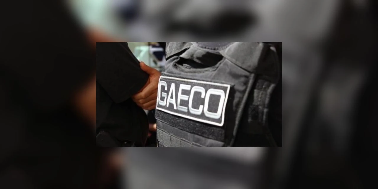 Policiais suspeitos de envolvimento com o jogo do bicho são alvos de ação do Gaeco no Paraná