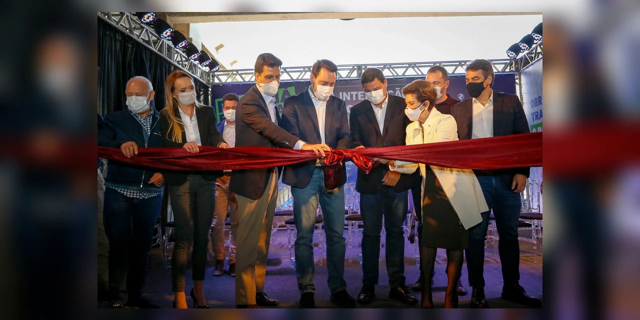 Fotos: Governador Ratinho Junior inaugura Viaduto do Sabará em PG