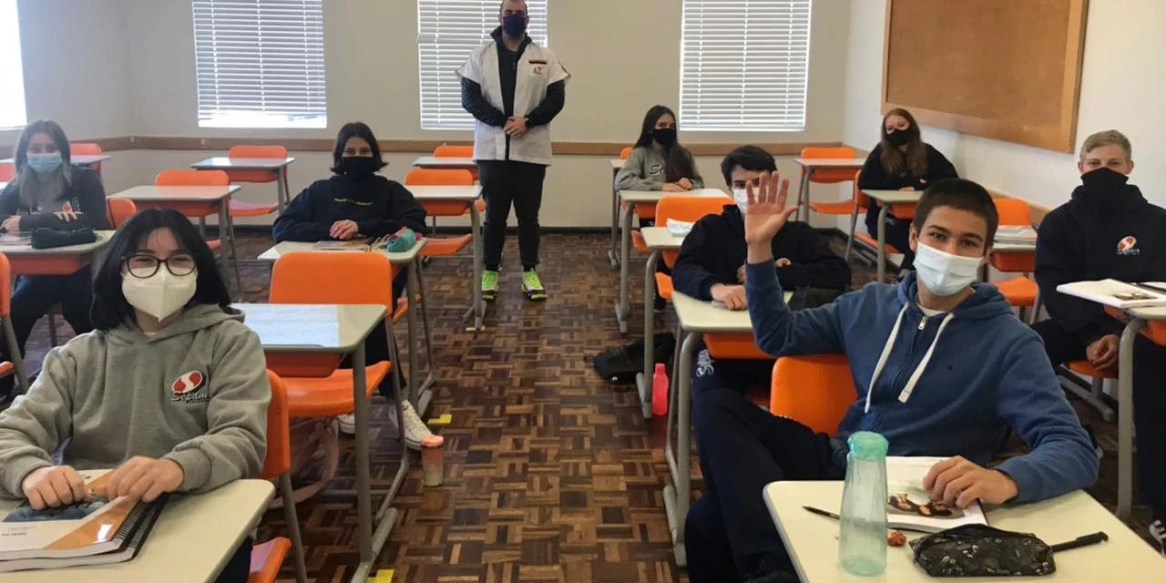 'High School' ofertado pelo Sepam proporciona expansão do conhecimento e desenvolvimento de habilidades aos alunos