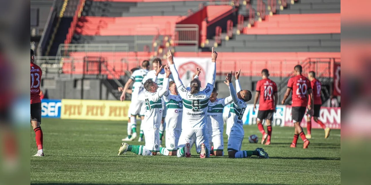 Coritiba vence o Brasil de Pelotas e assume a liderança da Série B
