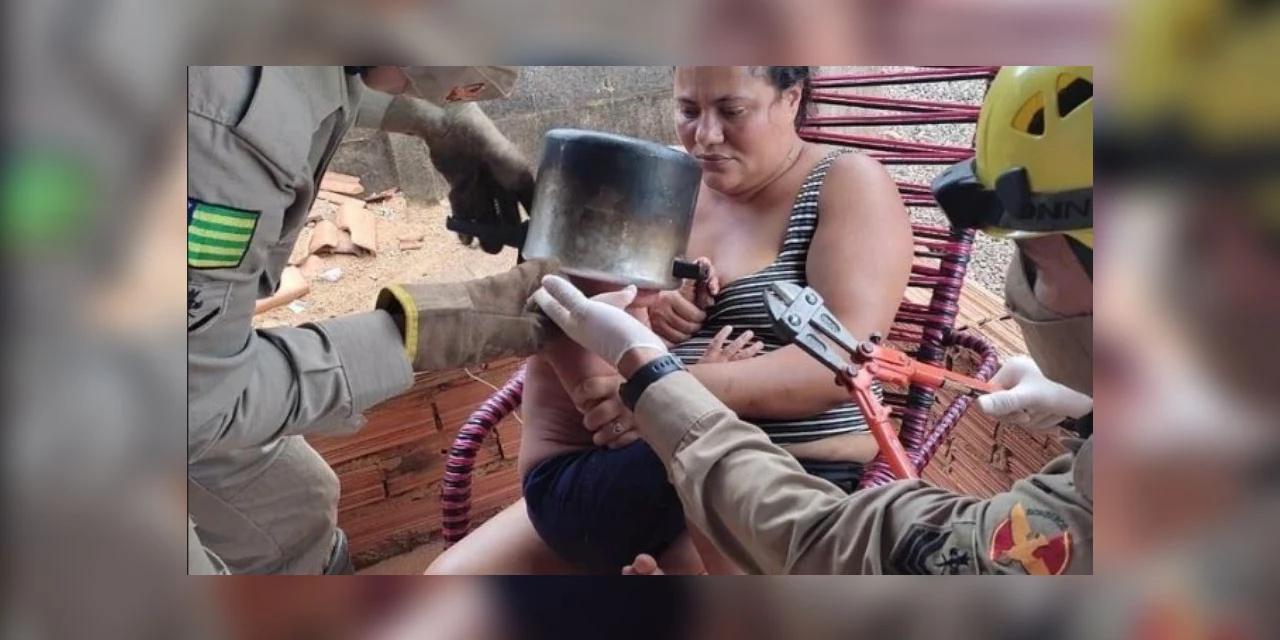 Criança de dois anos entala a cabeça em panela de pressão e Corpo de Bombeiros é acionado para socorro