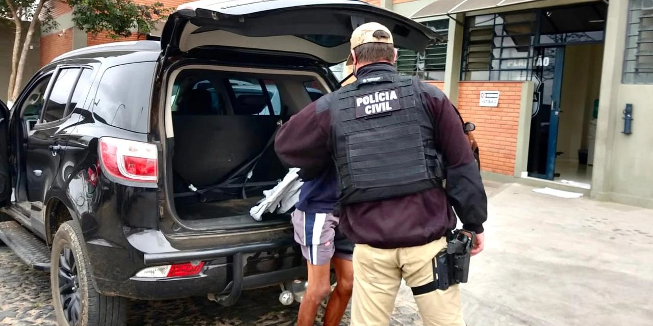 Vídeo: Polícia Civil prende suspeito de roubo a farmácia e furtos a edifícios em PG