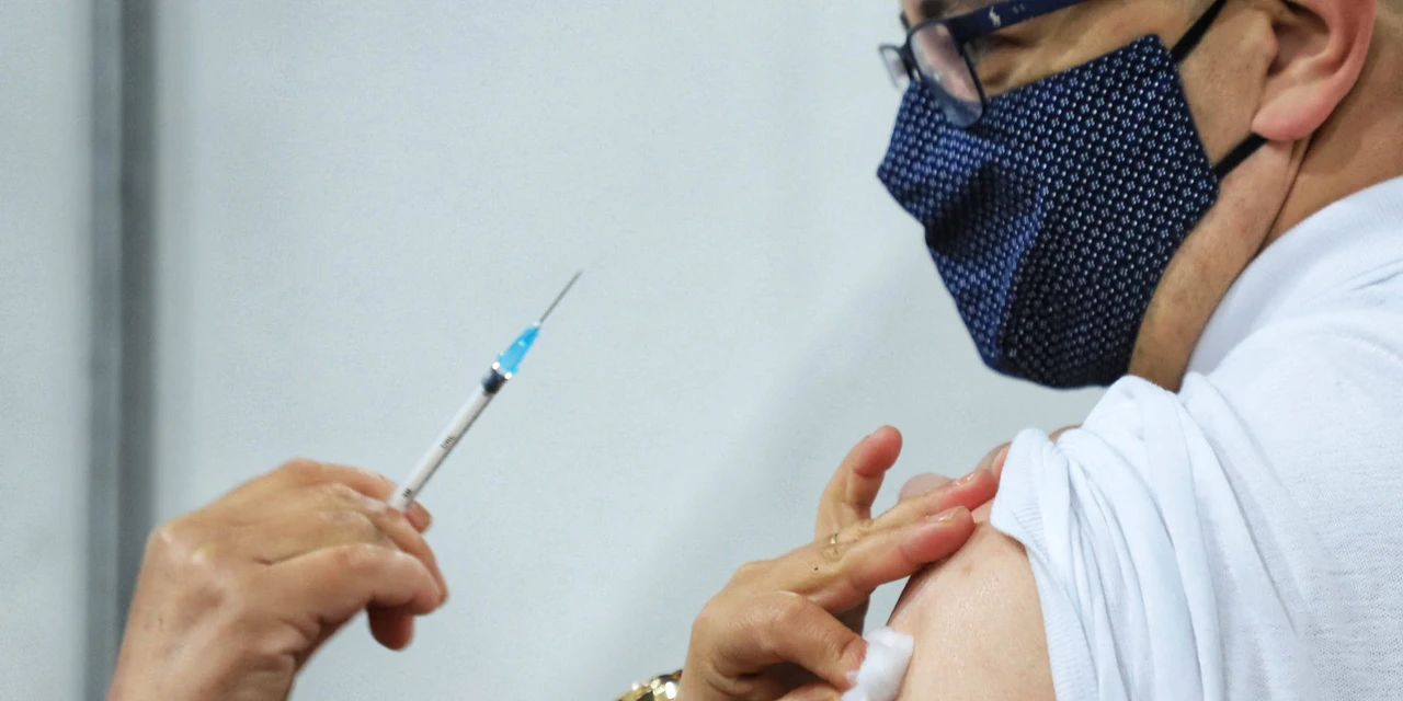 Secretaria da Saúde reforça importância da segunda dose da vacina contra COVID-19