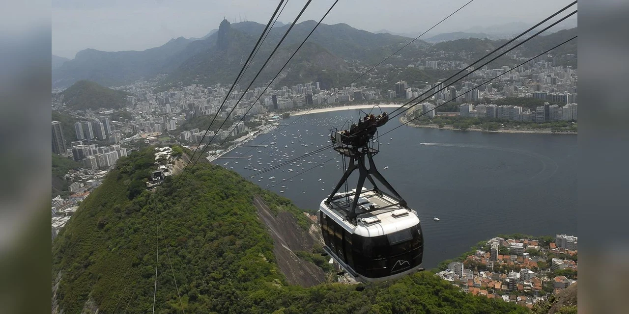 COVID-19: Rio passa a exigir comprovante de vacina em locais fechados