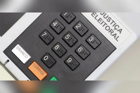Votos brancos e nulos não anulam eleição e são considerados apenas para fins estatísticos