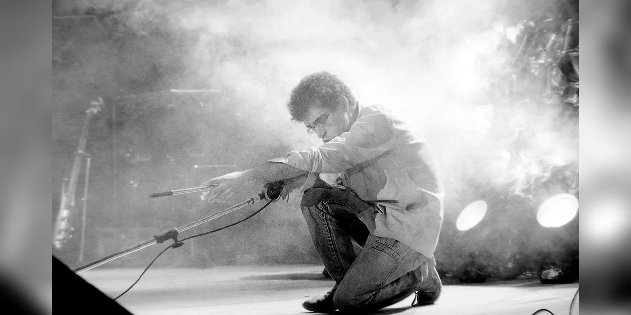 25 anos sem Renato Russo: Relembre grandes sucessos do cantor