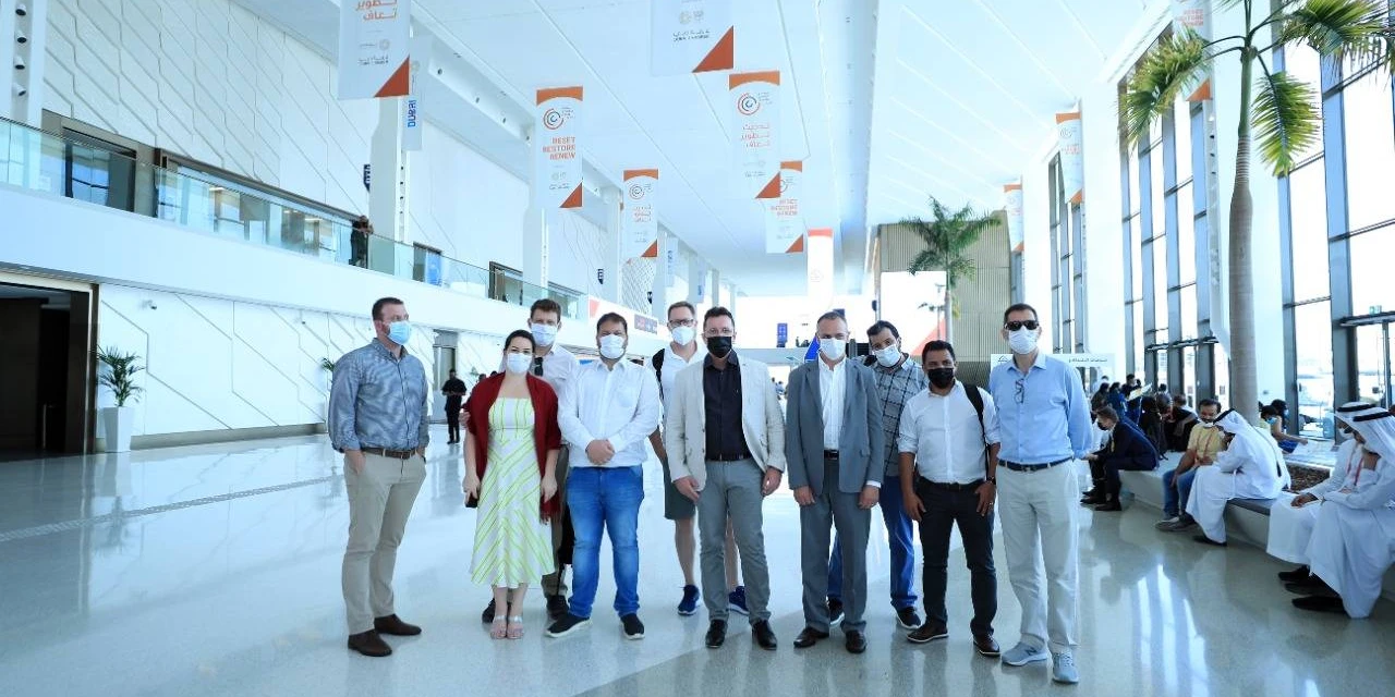 Comitiva de paranaenses participa de fórum de negócios da África e visita Porto de Jebel Ali, em Dubai