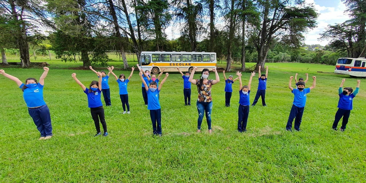 Escolas municipais de PG vão à fase nacional da Olimpíada da Língua Portuguesa