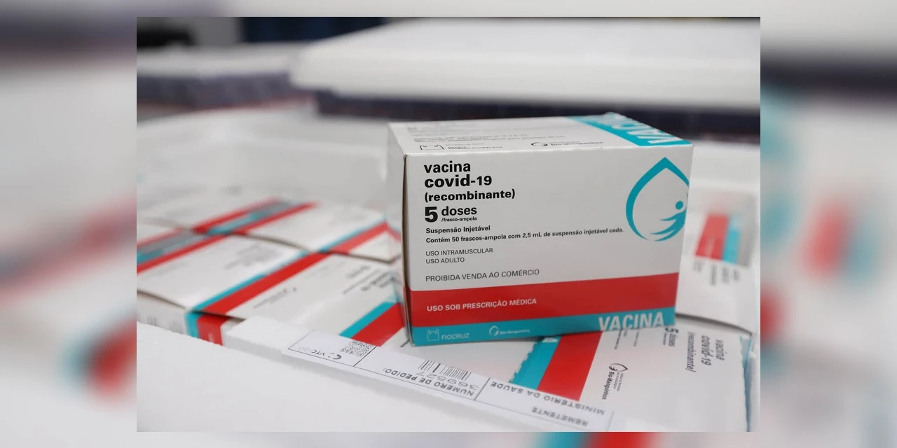 Mais de 133 mil vacinas contra COVID-19 desembarcam no Paraná