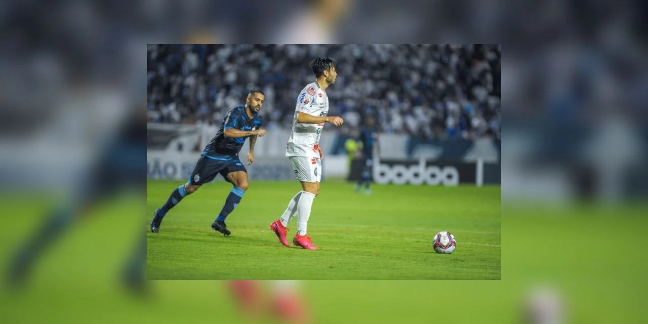 Em jogo de viradas, Operário vence o CSA e encerra jejum na Série B